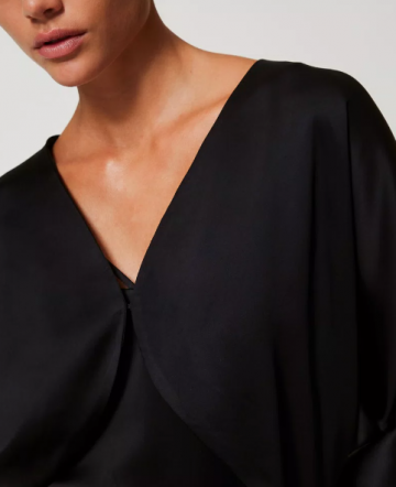 Twinset satin shrug 242tt2055 detail